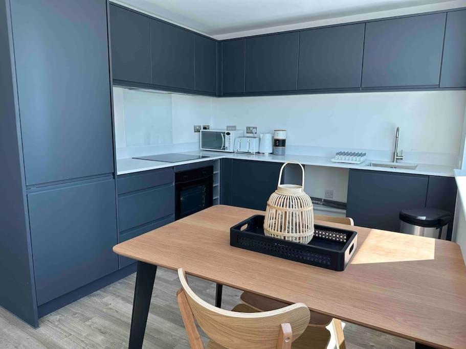 1 Bed Flat With View Of Old Trafford Apartment Manchester Luaran gambar